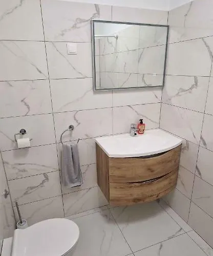 2 Apartment Vrbnik (Primorje-Gorski Kotar)